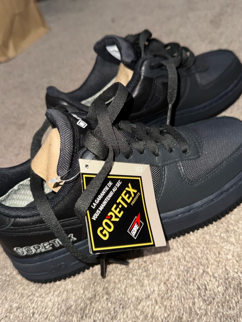 GORE-TEX Kids Black Waterproof Athletic Sneakers